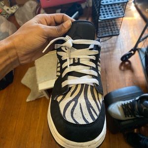 Black & White Dunkins Size 7